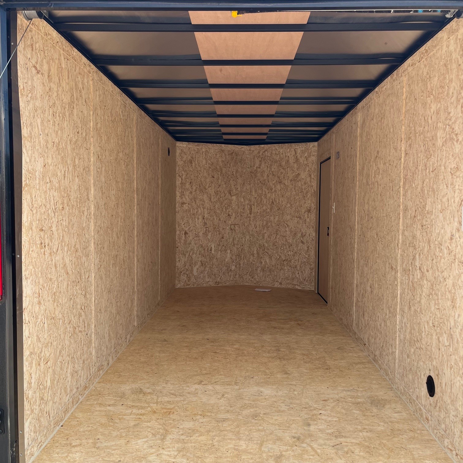 2027 Look EN07-16RD Enclosed Trailer