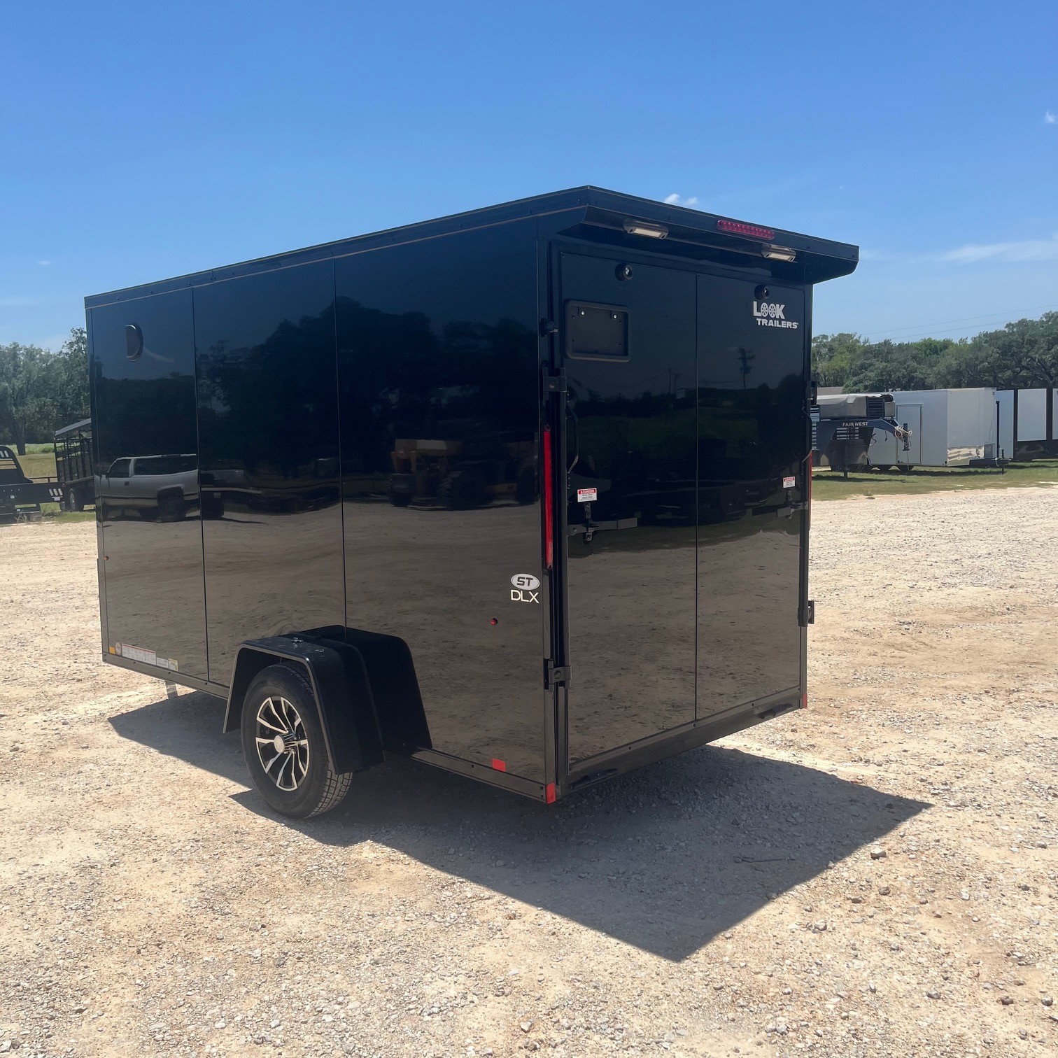 2027 Look EN03-12RD Enclosed Trailer
